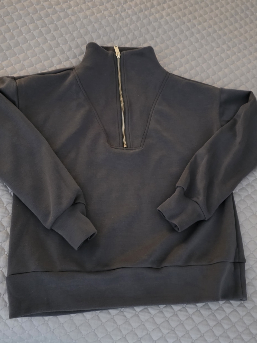Elie Tahari  Charcoal Zip-Front Mock Neck Pants SET